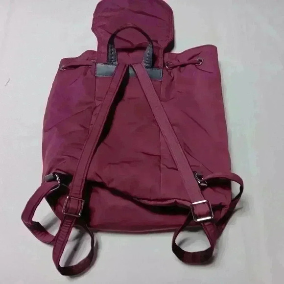 Vera Bradley  backpack/purse - Picture 2 of 10